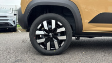 Dacia Spring 27kWh Expression 65 48kW 5dr Auto Electric Hatchback